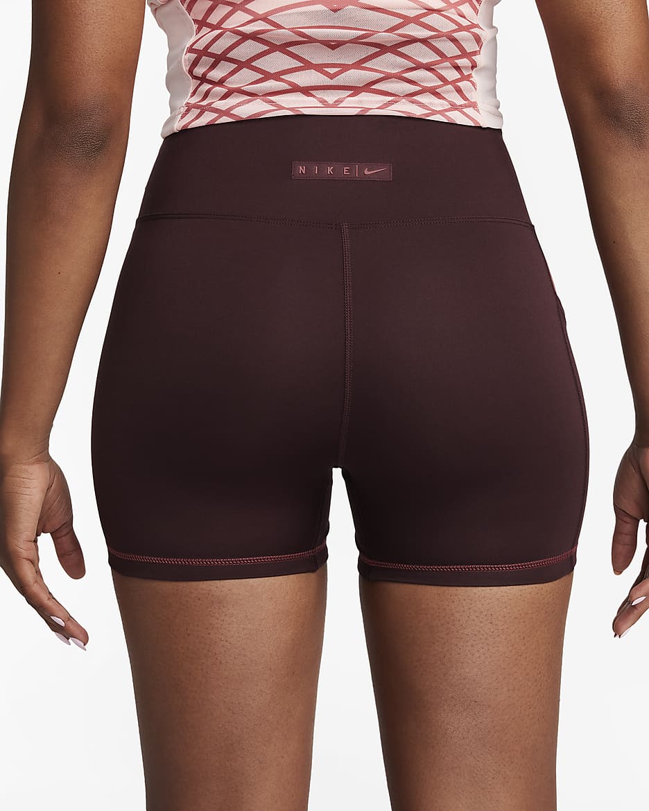 Nike shorts with pockets womens best sale